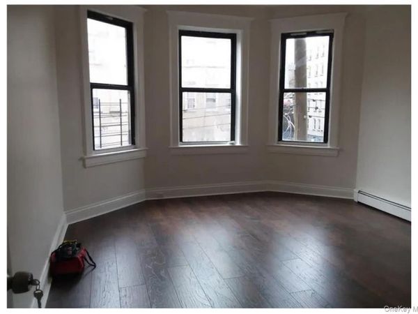 11 Lawrence st , Unit 1L, Yonkers, NY 10705