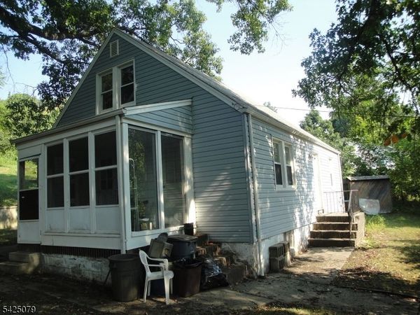 290 Central Ave, Haledon, NJ 07508