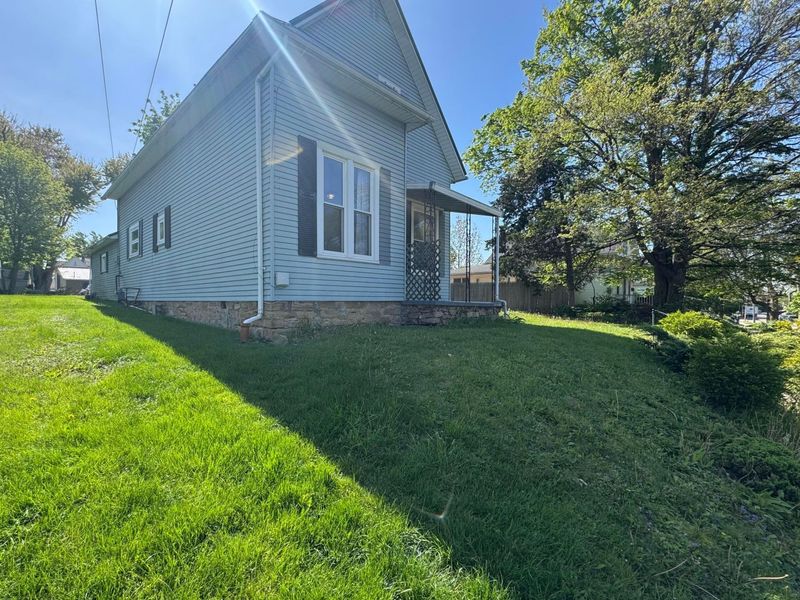 112 N Walnut Street , Mount Gilead, OH 43338 Photo 2