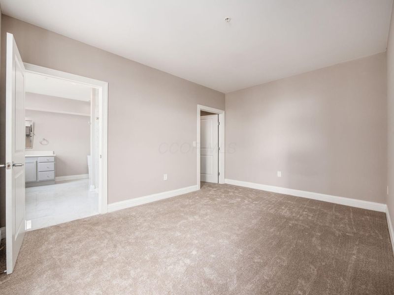 50 W Broad Street, Unit 1907, Columbus, OH 43215 Photo 7