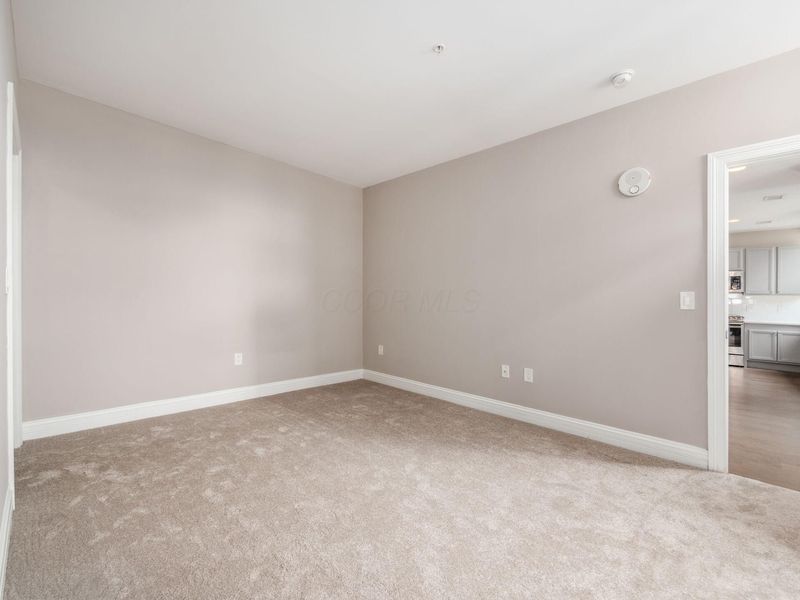 50 W Broad Street, Unit 1907, Columbus, OH 43215 Photo 8