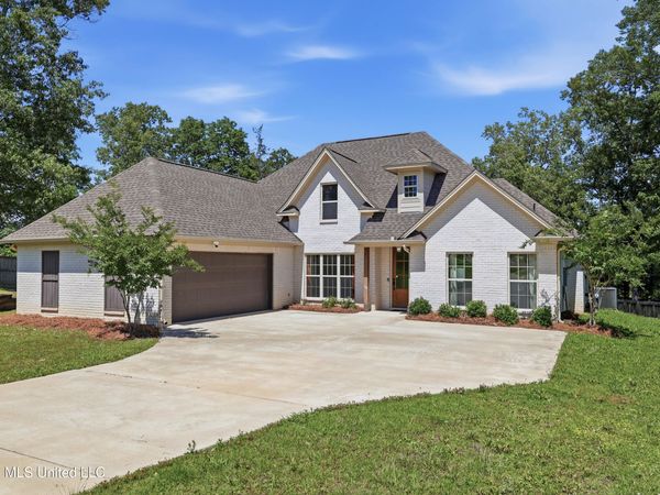 104 Azalea Cove, Madison, MS 39110