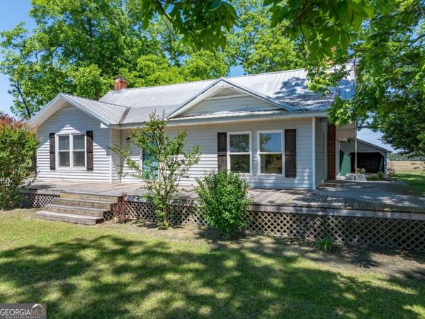 1975 Russell Smith Road, Sycamore, GA 31790