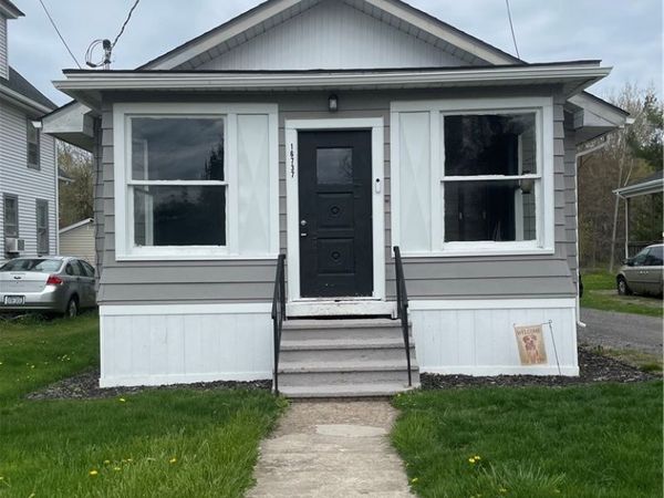 16737 Kenmore Road , Kendall, NY 14476