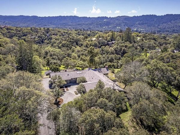 747 Westridge Drive, Portola Valley, CA 94028