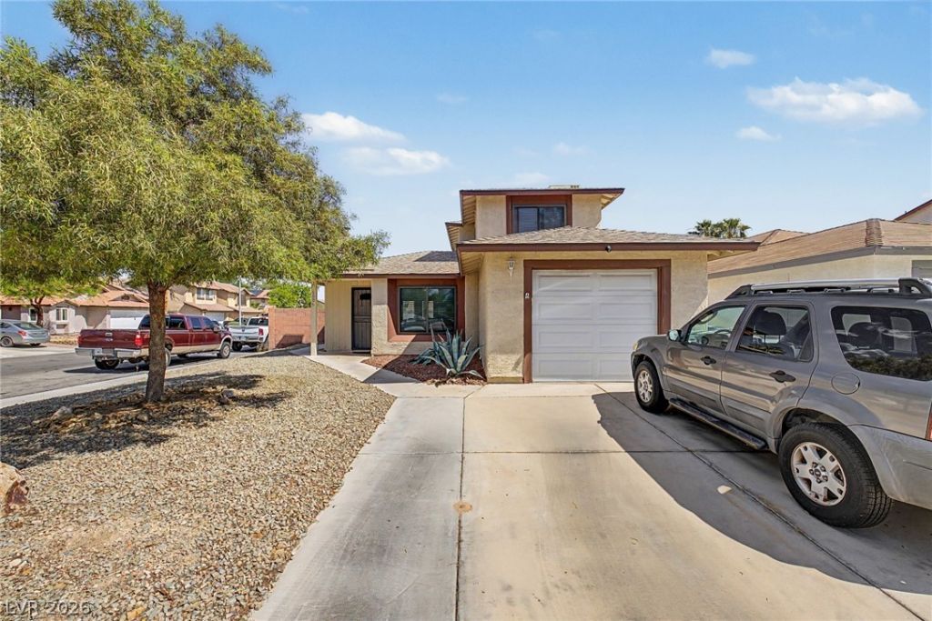 6556 Figtree Road, Las Vegas, NV 89108 Main Photo