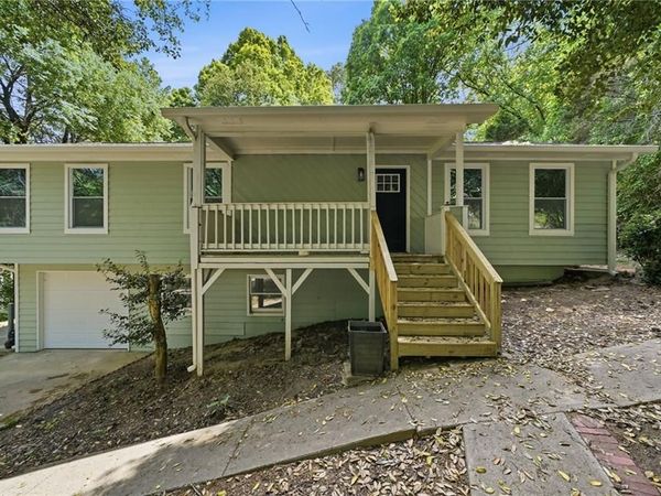 303 Quail Hollow Drive , Woodstock, GA 30188