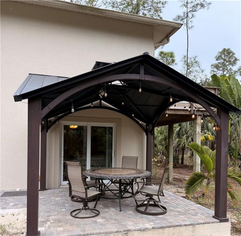 6140 Standing Oaks , Naples, FL 34119 Photo