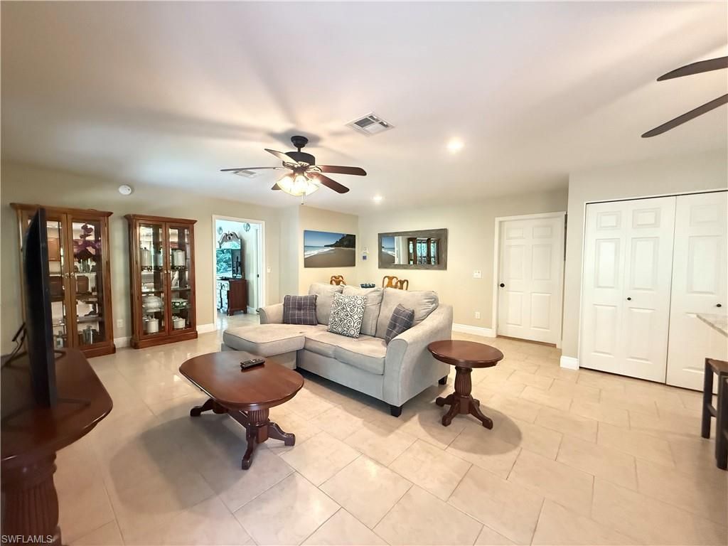 6140 Standing Oaks , Naples, FL 34119 Photo