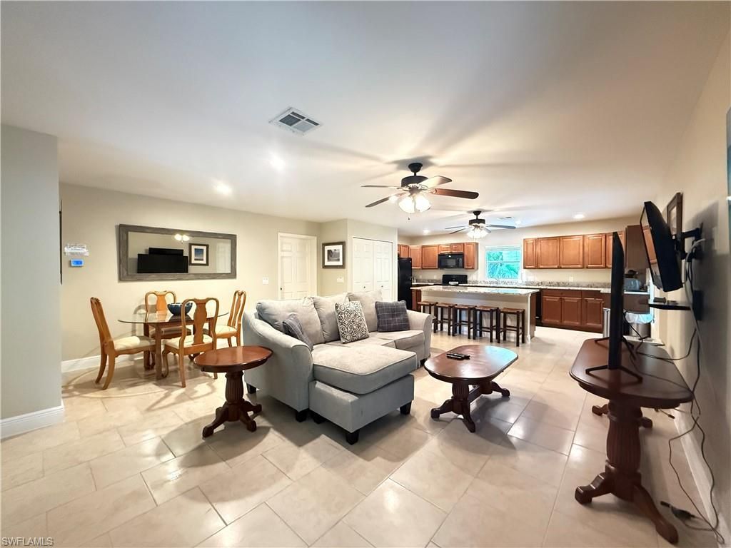 6140 Standing Oaks , Naples, FL 34119 Photo