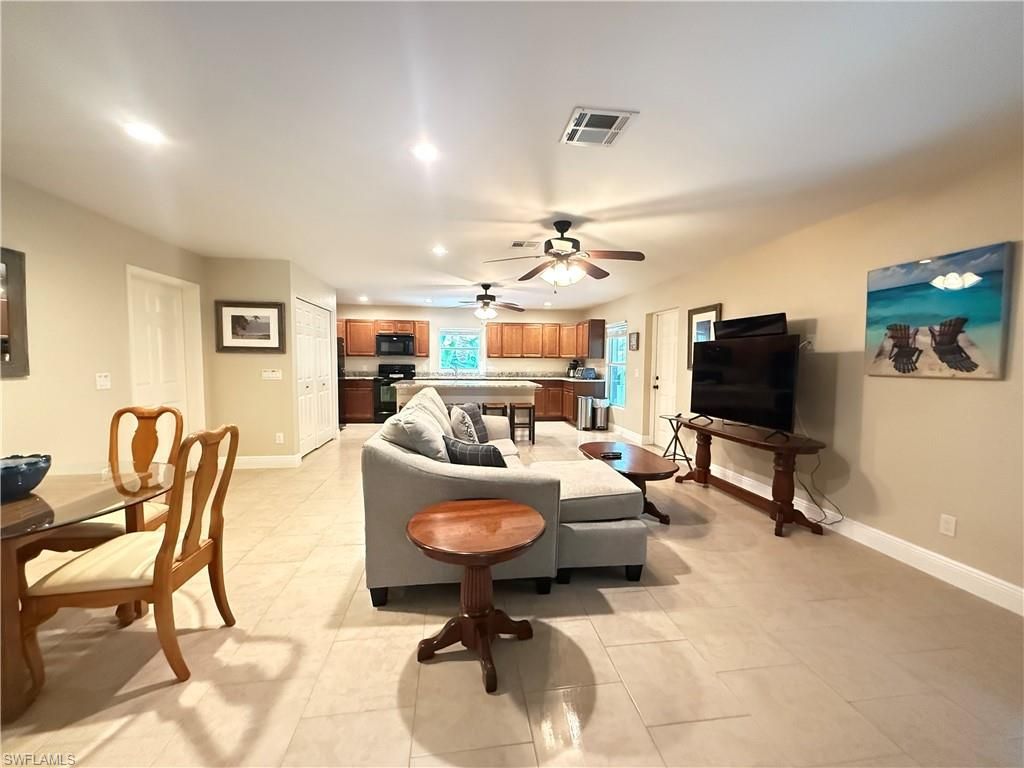 6140 Standing Oaks , Naples, FL 34119 Photo