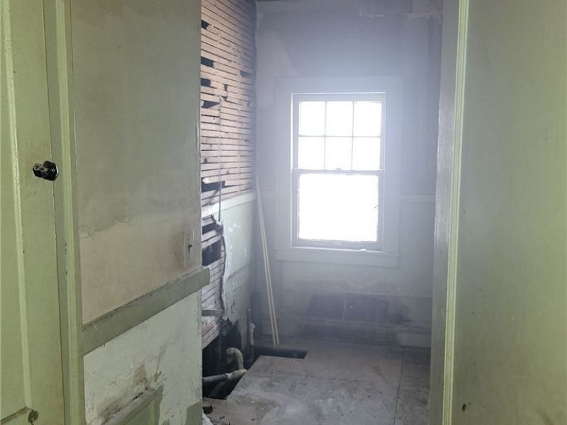 3750 E 142 Street, Cleveland, OH 44120 Photo 18