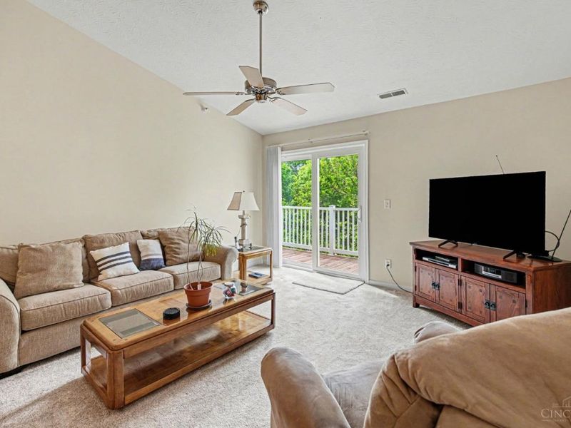 4563 Foley Road, Unit 11, Delhi Twp, OH 45238 Photo 3