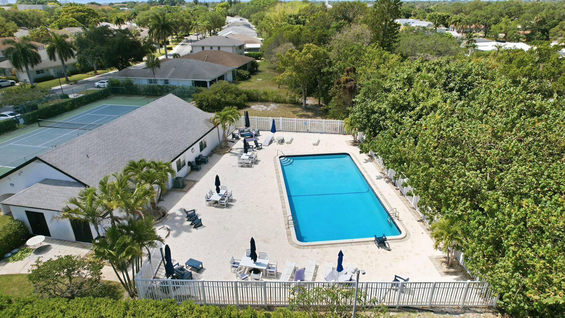 321 Del Rio Boulevard, Boca Raton, FL 33432 Photo