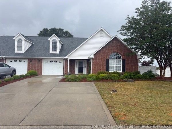 103 Chadbury Drive, Dunn, NC 28334