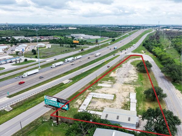 505 S Old Hwy 81 , Kyle, TX 78640
