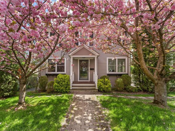 186 Murray Avenue, Larchmont, NY 10538