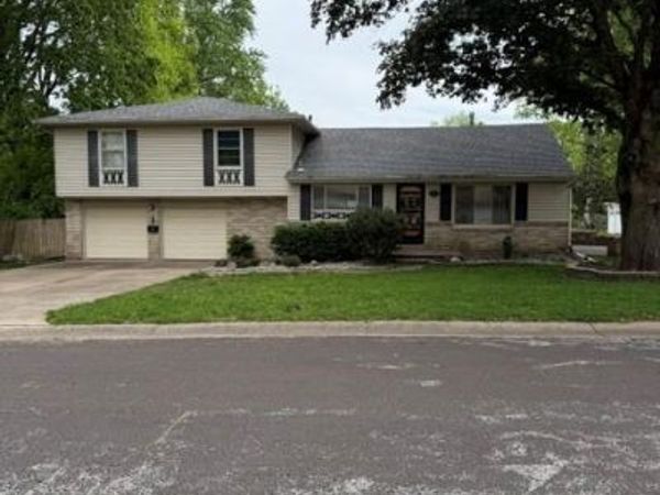 10801 E 64th Terrace, Raytown, MO 64133