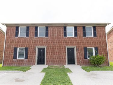 202 S Keeneland Drive, Unit B, Richmond, KY 40475