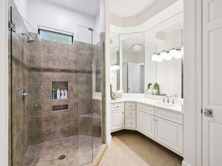 Property Image 73