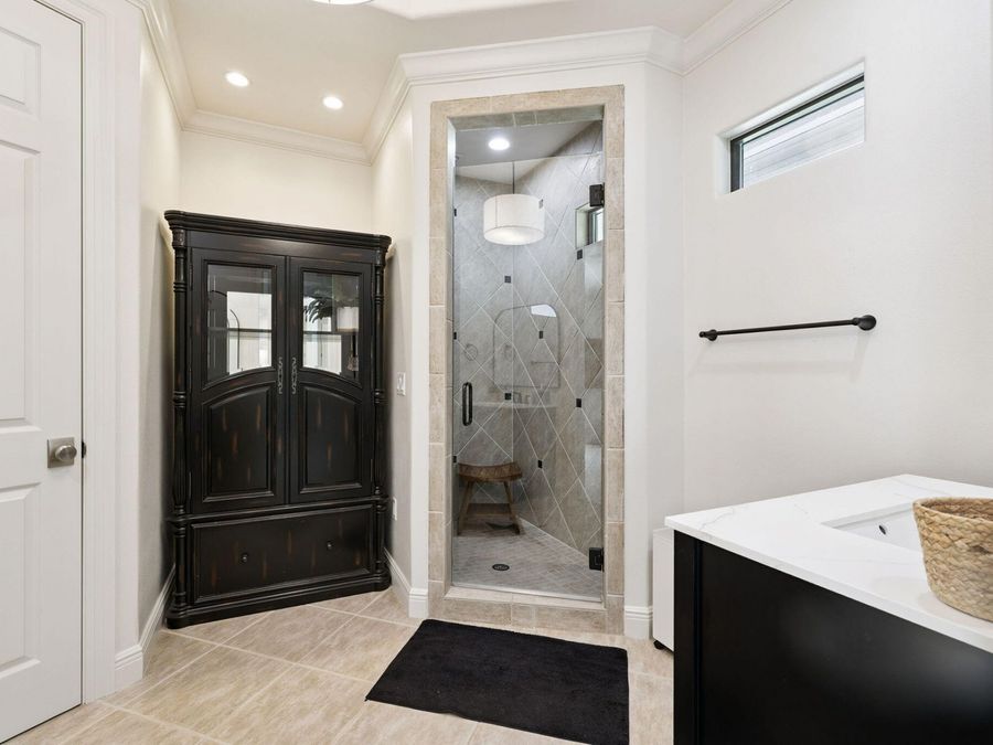 Property Image 86