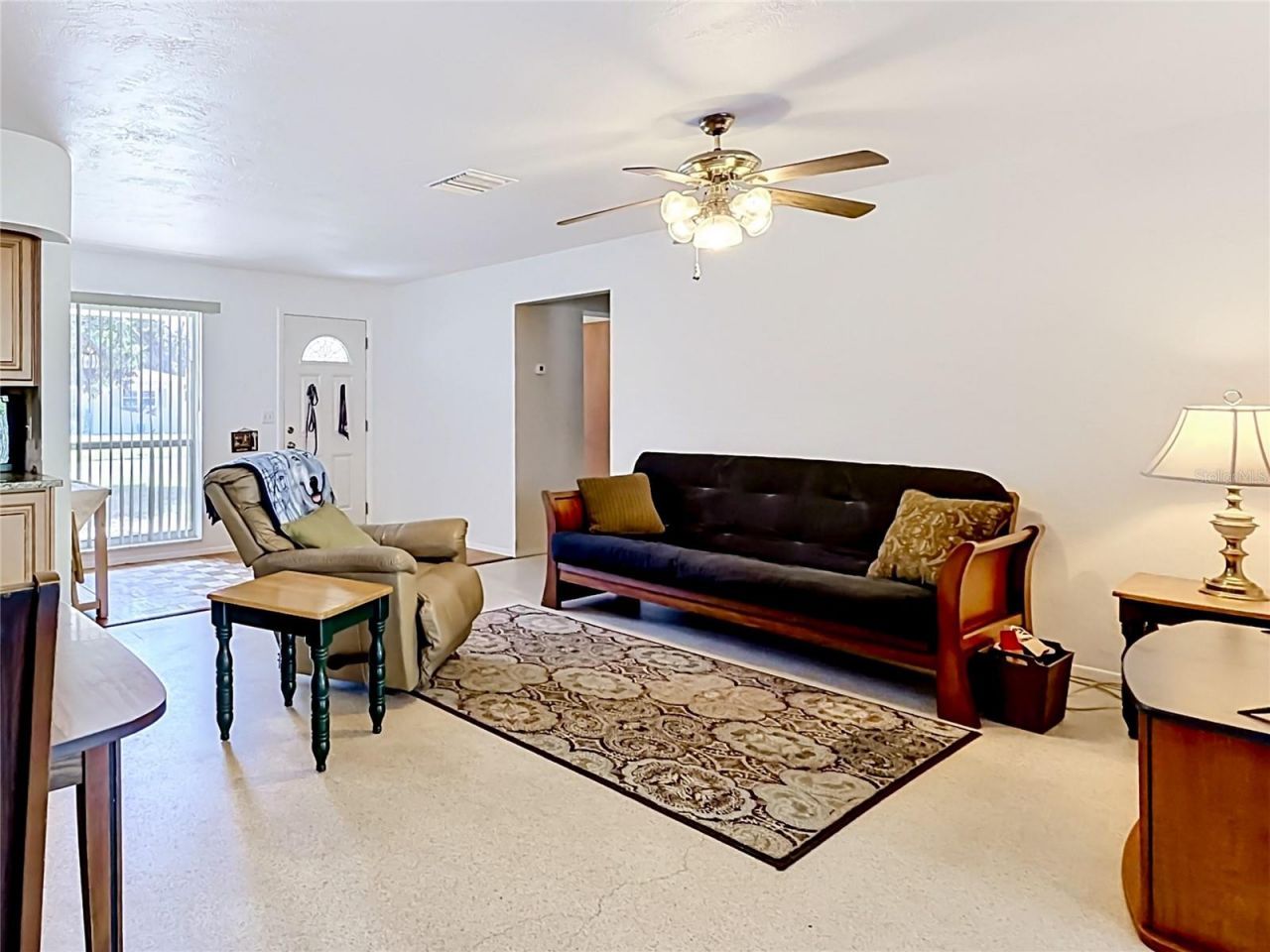 211 NW Monroe Circle N, Saint Petersburg, FL 33702 Photo