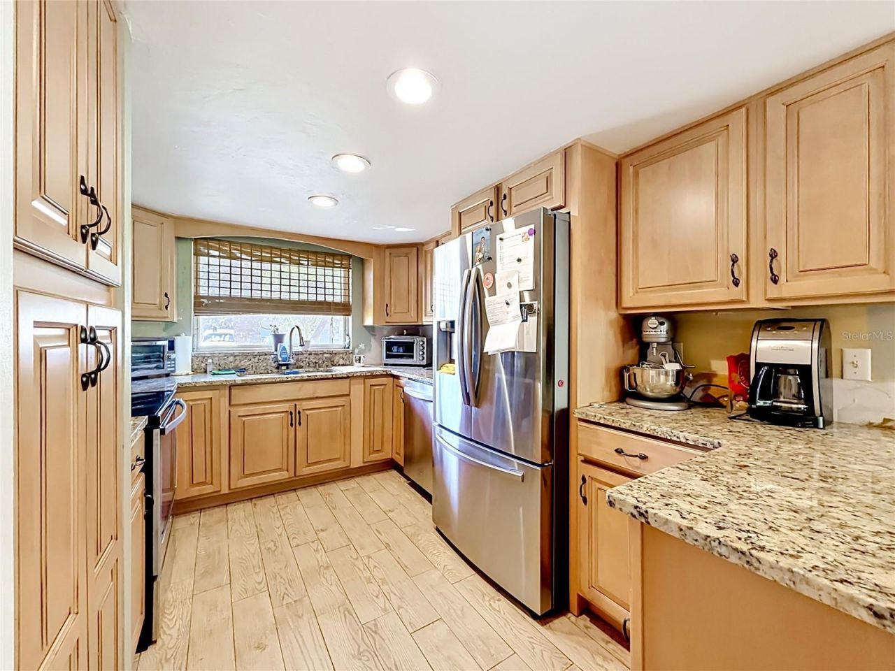 211 NW Monroe Circle N, Saint Petersburg, FL 33702 Photo
