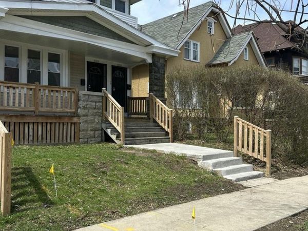 2435 41st STREET, Unit 2437, Milwaukee, WI 53210