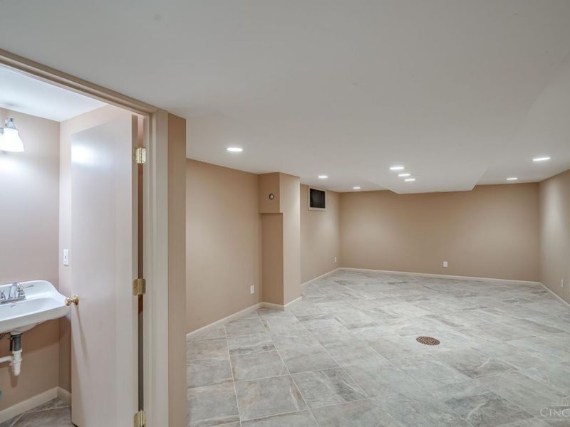 4 Lexington Circle, Terrace Park, OH 45174 Photo 30
