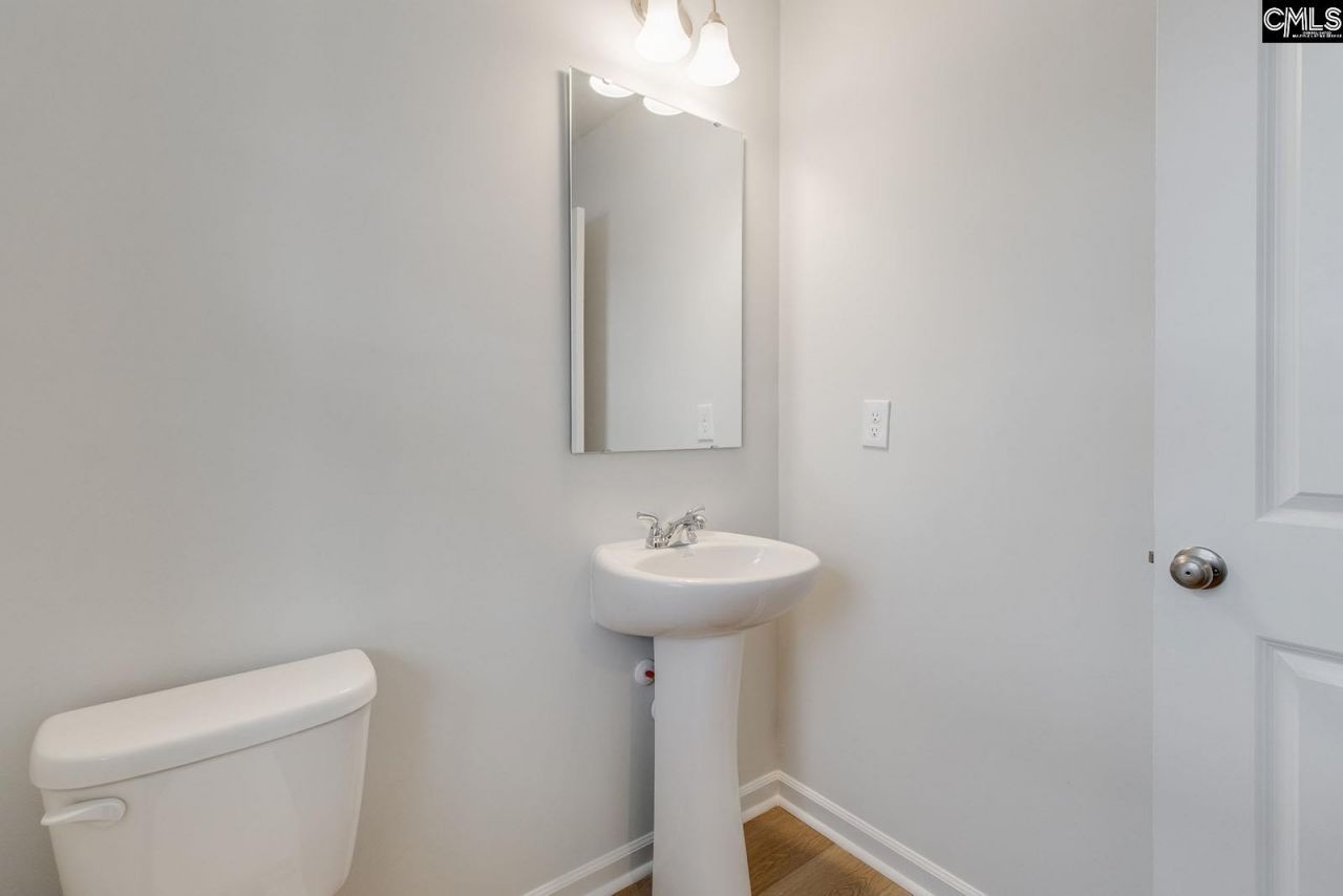 13 Crosby Lane  Photo 29