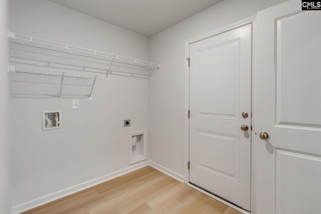 13 Crosby Lane  Photo 30