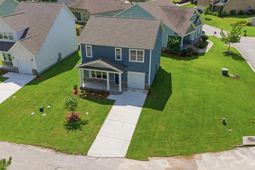 104 Creekside Cottage Court photo 4