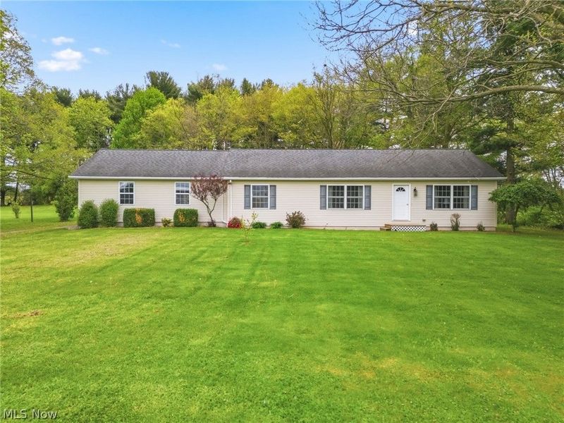 9084 Plymouth Street, Hanoverton, OH 44423 Photo 3