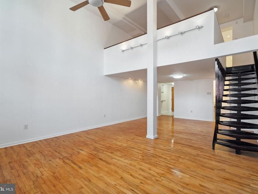 915 Bainbridge Street, Unit 205, Philadelphia, PA 19147 Main Photo