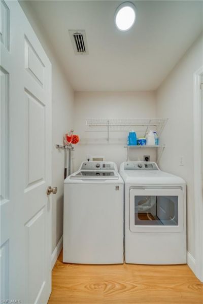 2847 SW 26th Pl, Cape Coral, FL 33914 Photo
