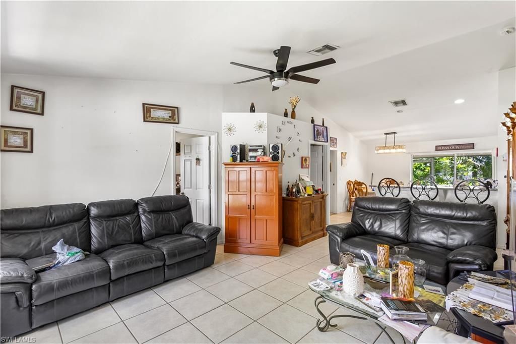 1728 NE 22nd Ter , Cape Coral, FL 33909 Photo