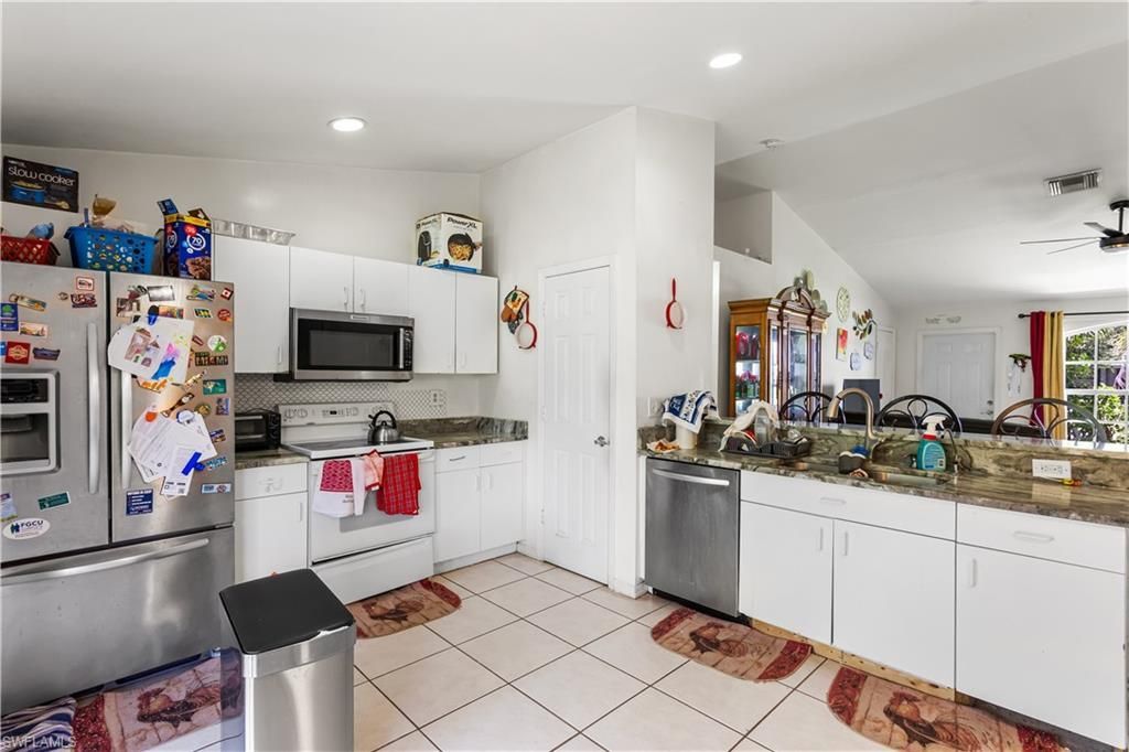 1728 NE 22nd Ter , Cape Coral, FL 33909 Photo