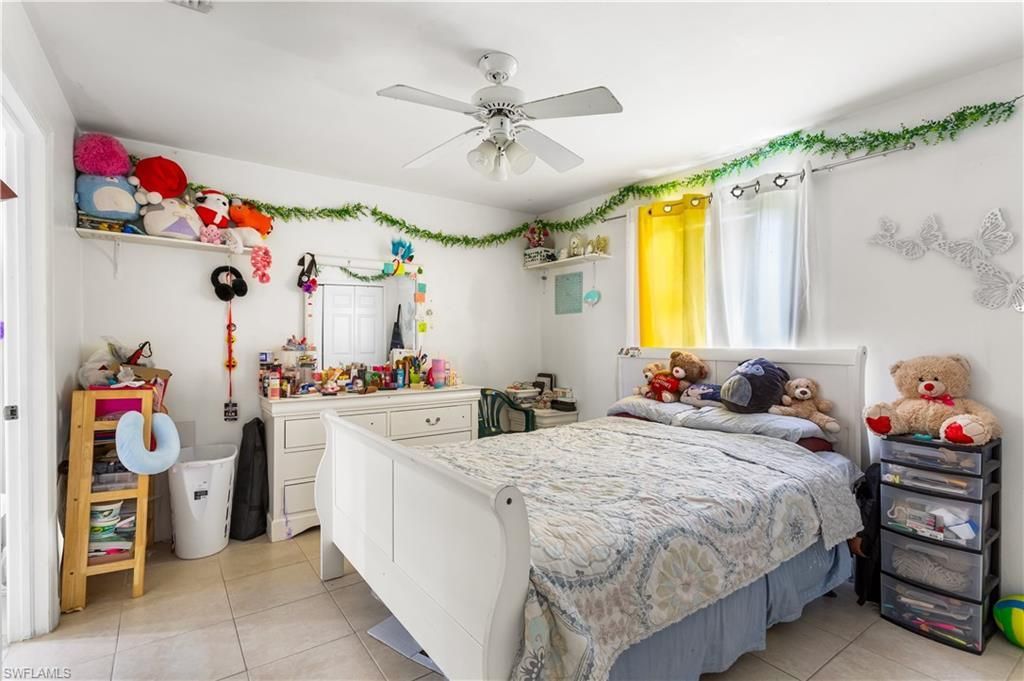 1728 NE 22nd Ter , Cape Coral, FL 33909 Photo