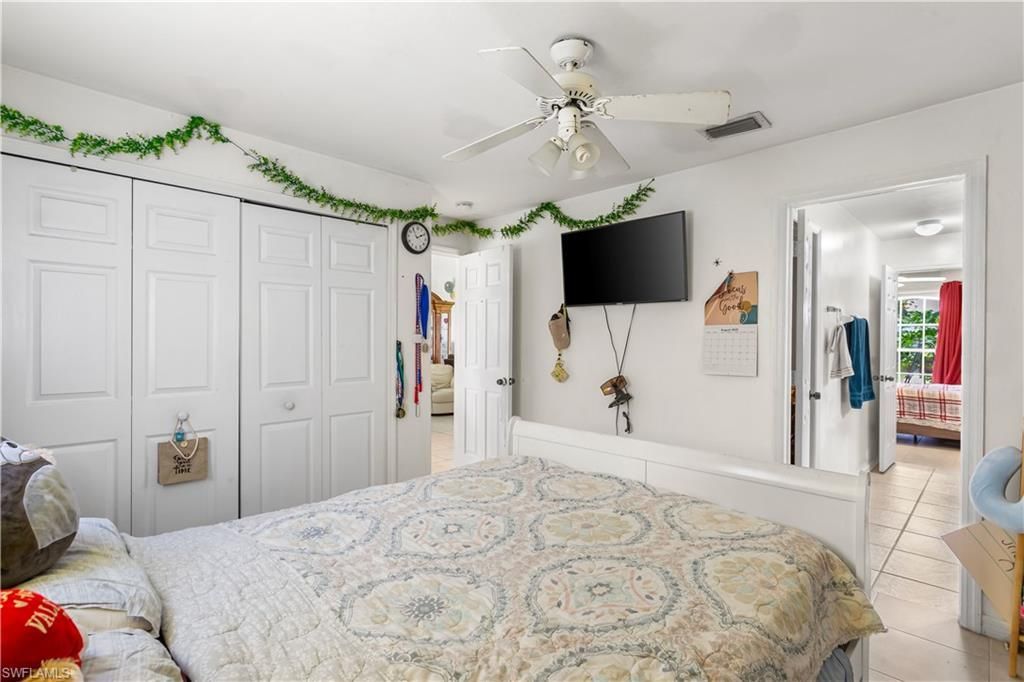 1728 NE 22nd Ter , Cape Coral, FL 33909 Photo