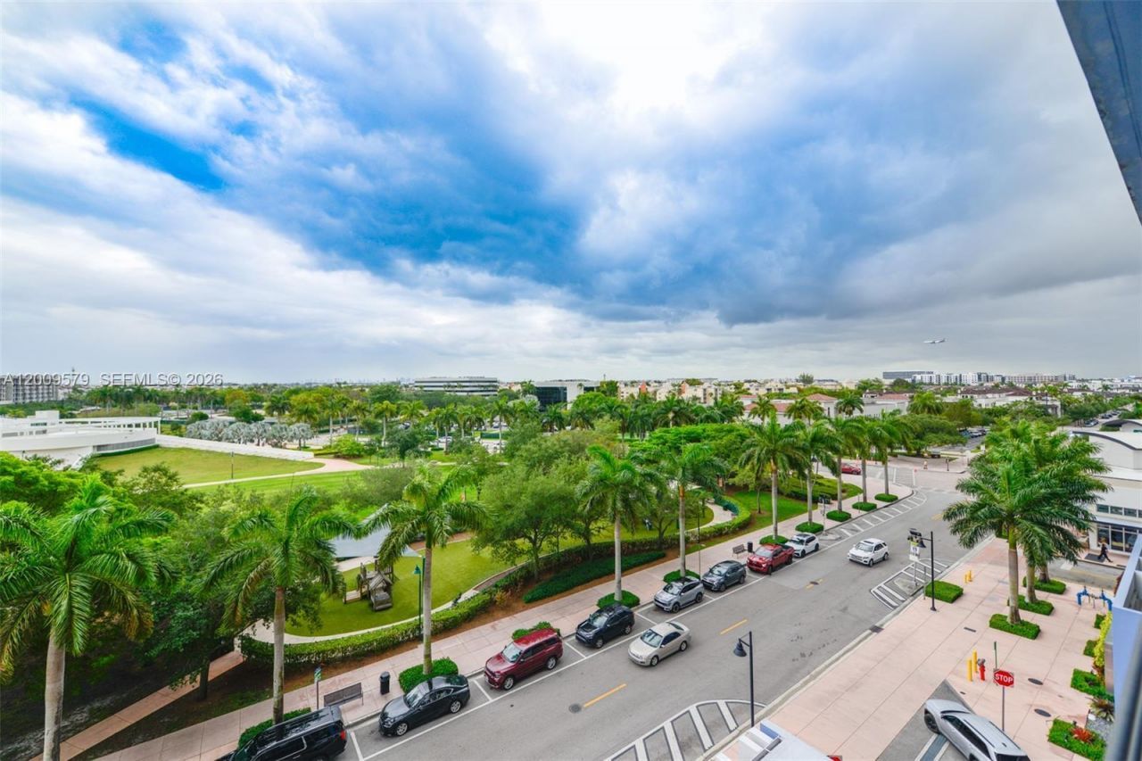 5350 NW 84th Ave , Unit 509, Doral, FL 33166 Photo