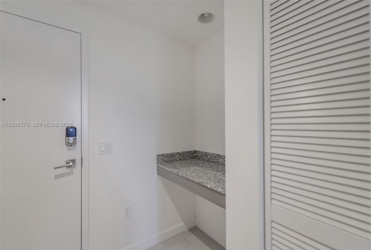 5350 NW 84th Ave , Unit 509, Doral, FL 33166 Photo