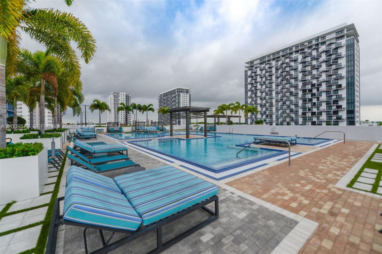 5350 NW 84th Ave , Unit 509, Doral, FL 33166 Photo