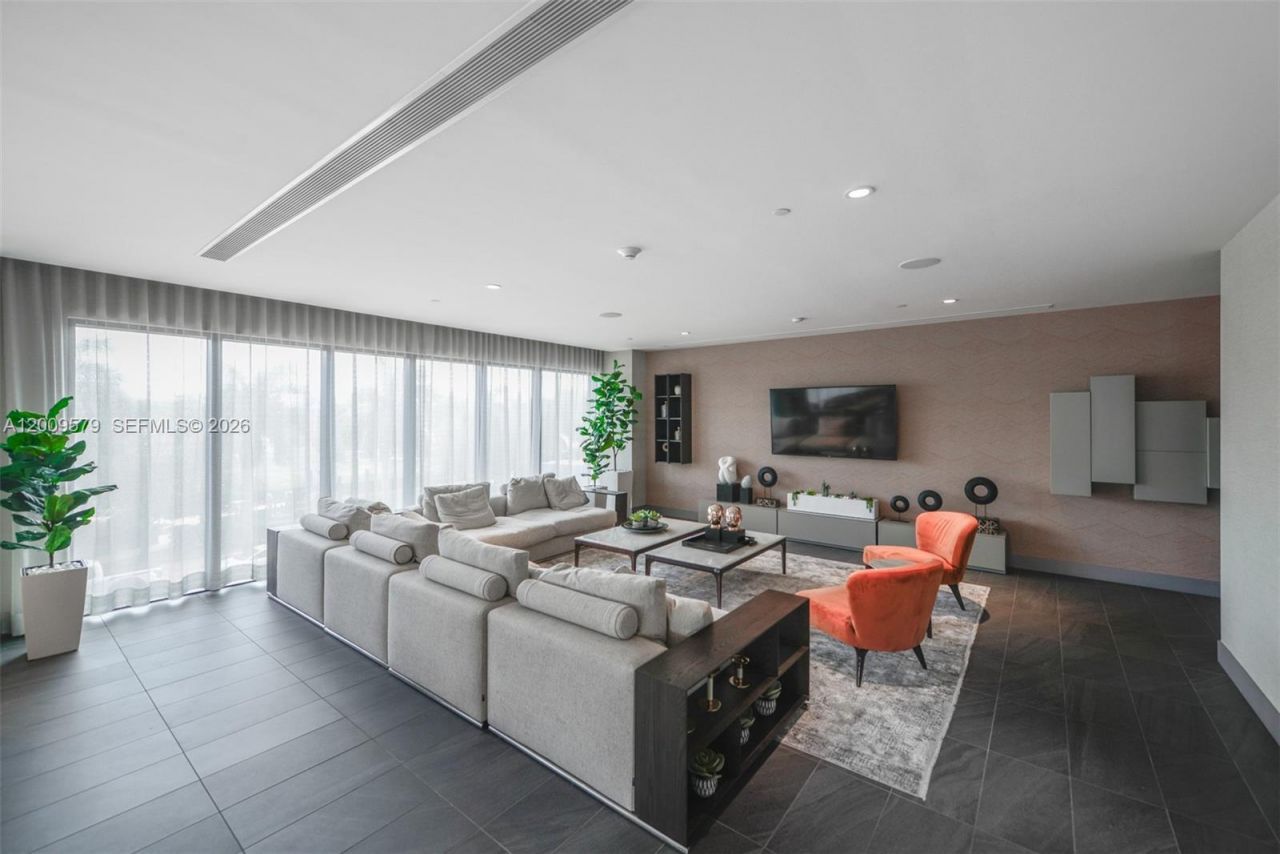 5350 NW 84th Ave , Unit 509, Doral, FL 33166 Photo