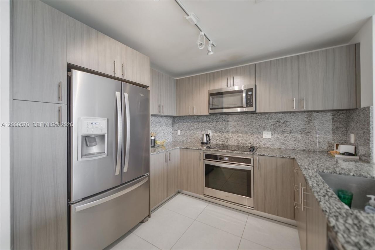 5350 NW 84th Ave , Unit 509, Doral, FL 33166 Photo