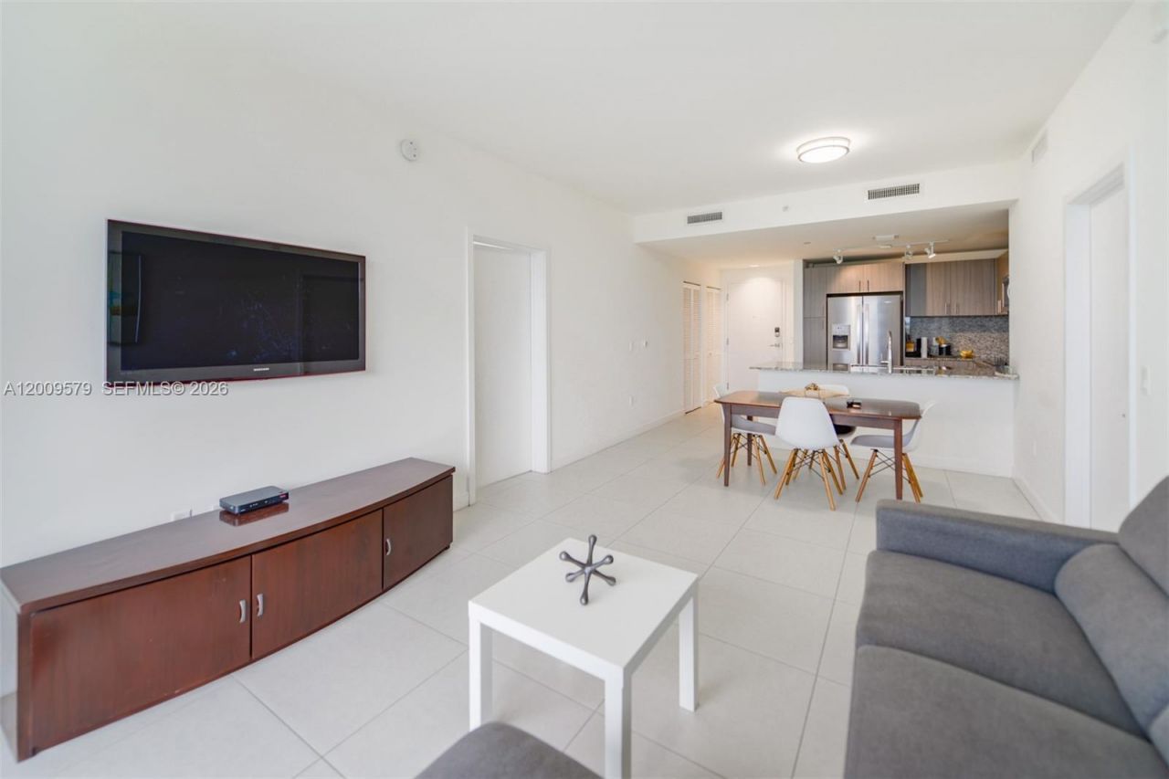 5350 NW 84th Ave , Unit 509, Doral, FL 33166 Photo