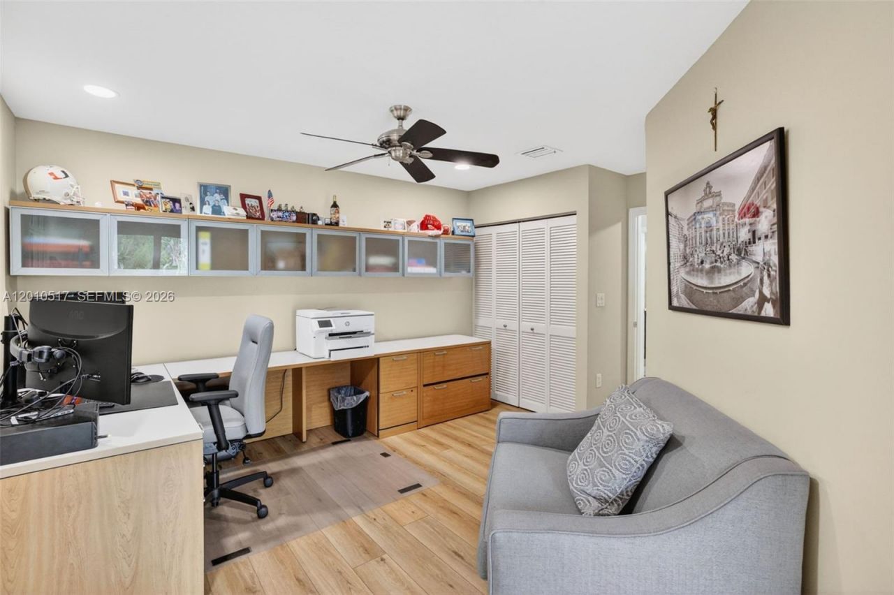 1581 Yellowheart Way , Hollywood, FL 33019 Photo