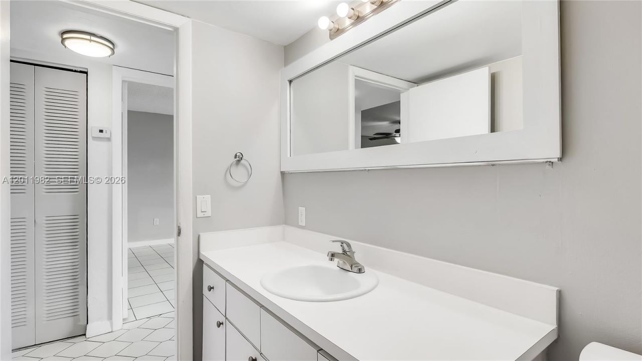 7231 Miami Lakes Dr, Unit C5, Miami Lakes, FL 33014 Photo
