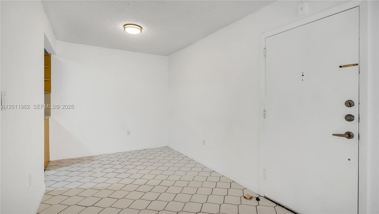 7231 Miami Lakes Dr, Unit C5, Miami Lakes, FL 33014 Photo
