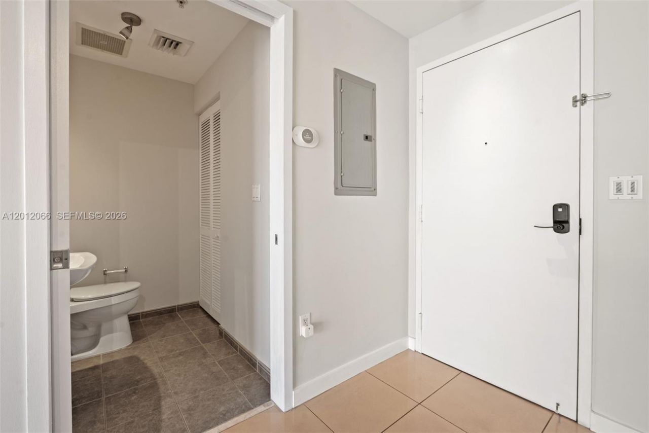 3470 E Coast Ave , Unit H0302, Miami, FL 33137 Photo