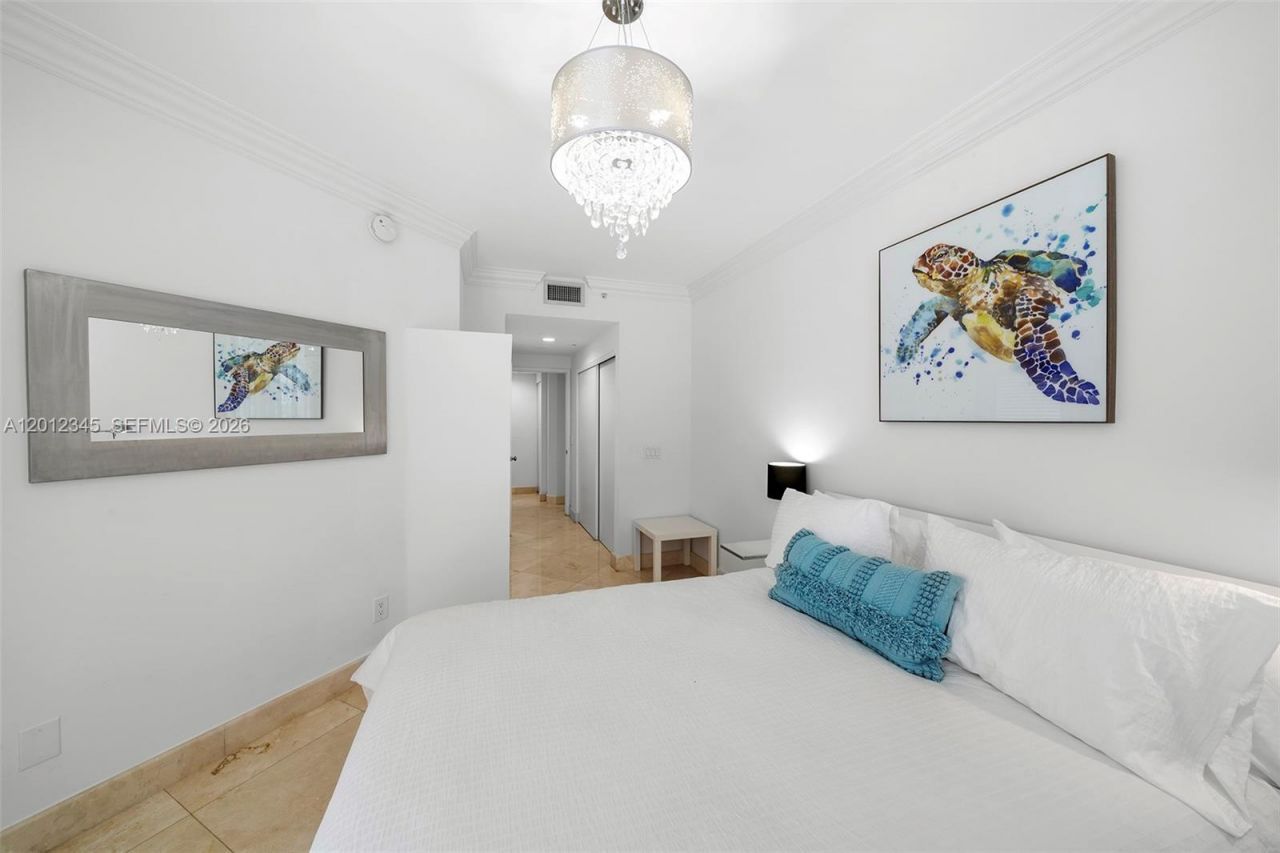 4775 Collins Ave, Unit 1504, Miami Beach, FL 33140 Photo
